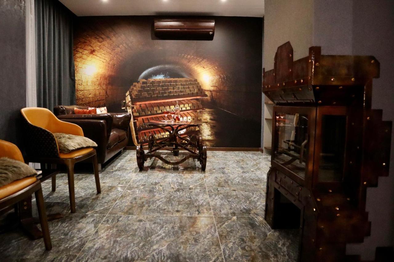Apartamento Hidden Bank: Digger'S Dream Plovdiv Exterior foto