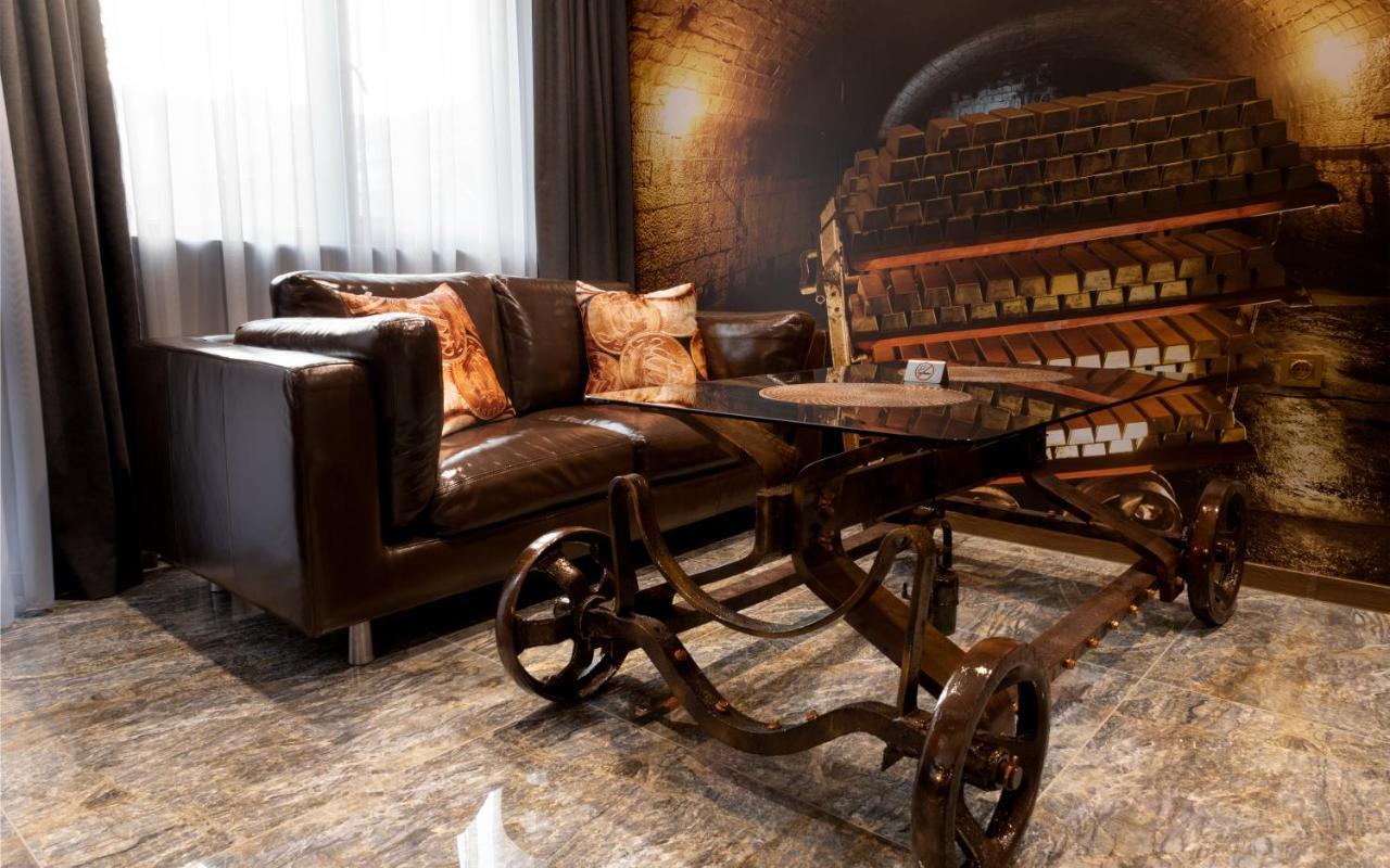 Apartamento Hidden Bank: Digger'S Dream Plovdiv Exterior foto